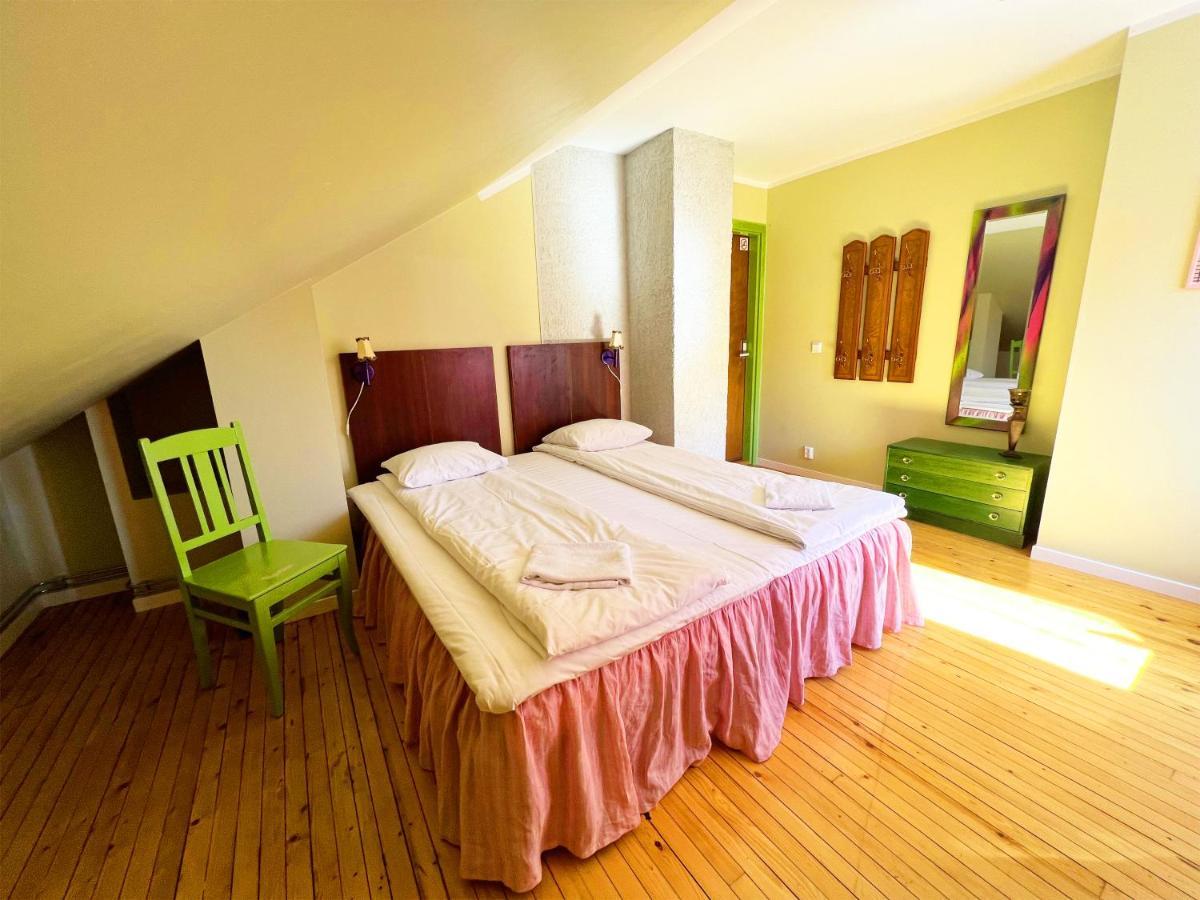 Tiglkak Hostel Åndalsnes Buitenkant foto
