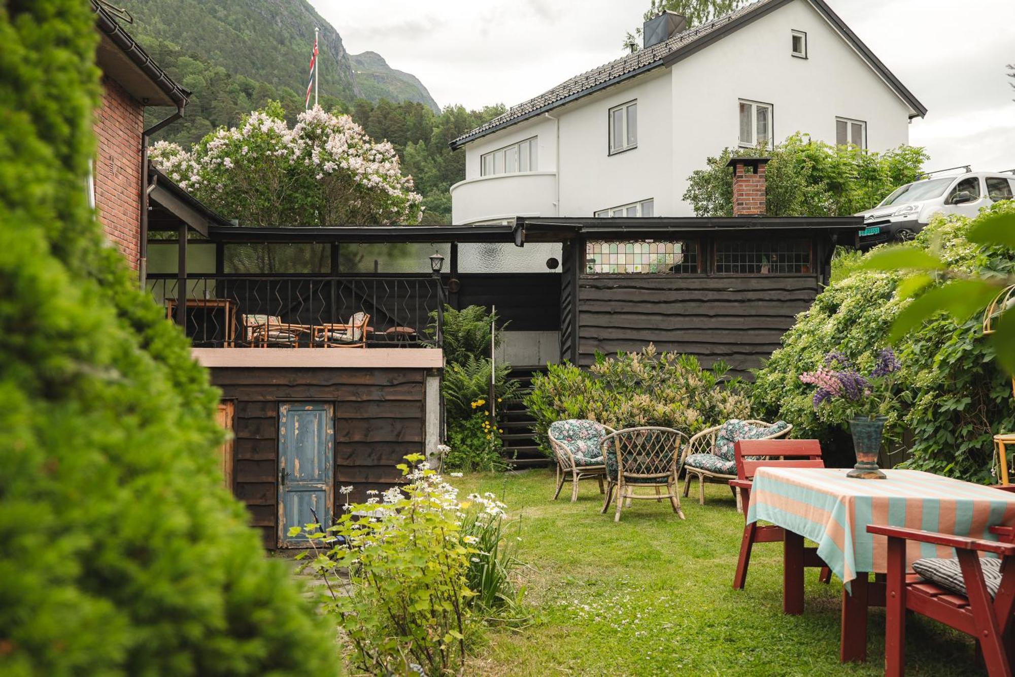 Tiglkak Hostel Åndalsnes Buitenkant foto