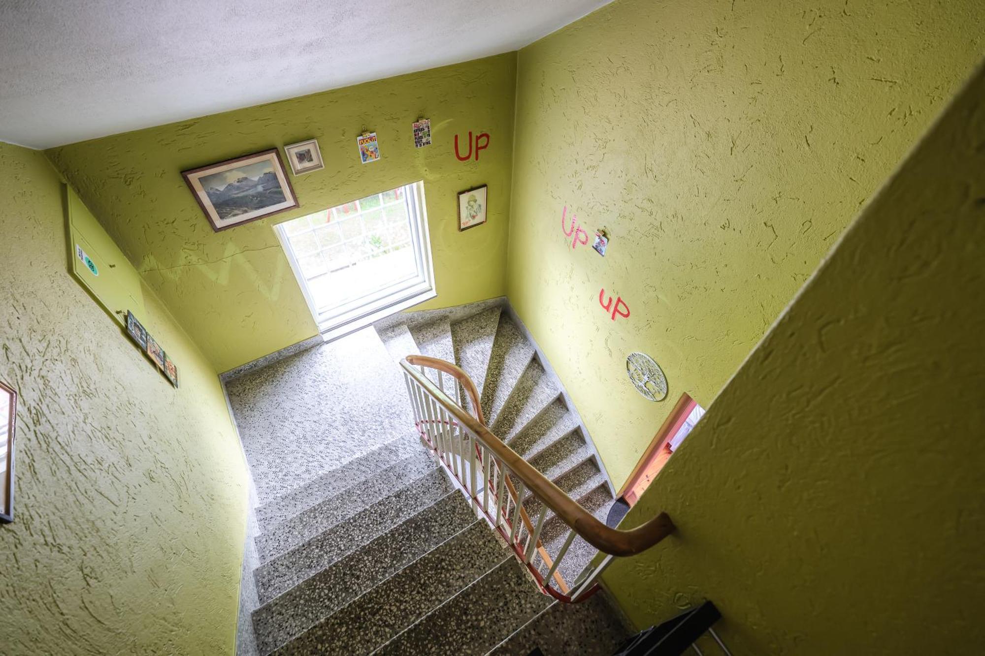 Tiglkak Hostel Åndalsnes Buitenkant foto