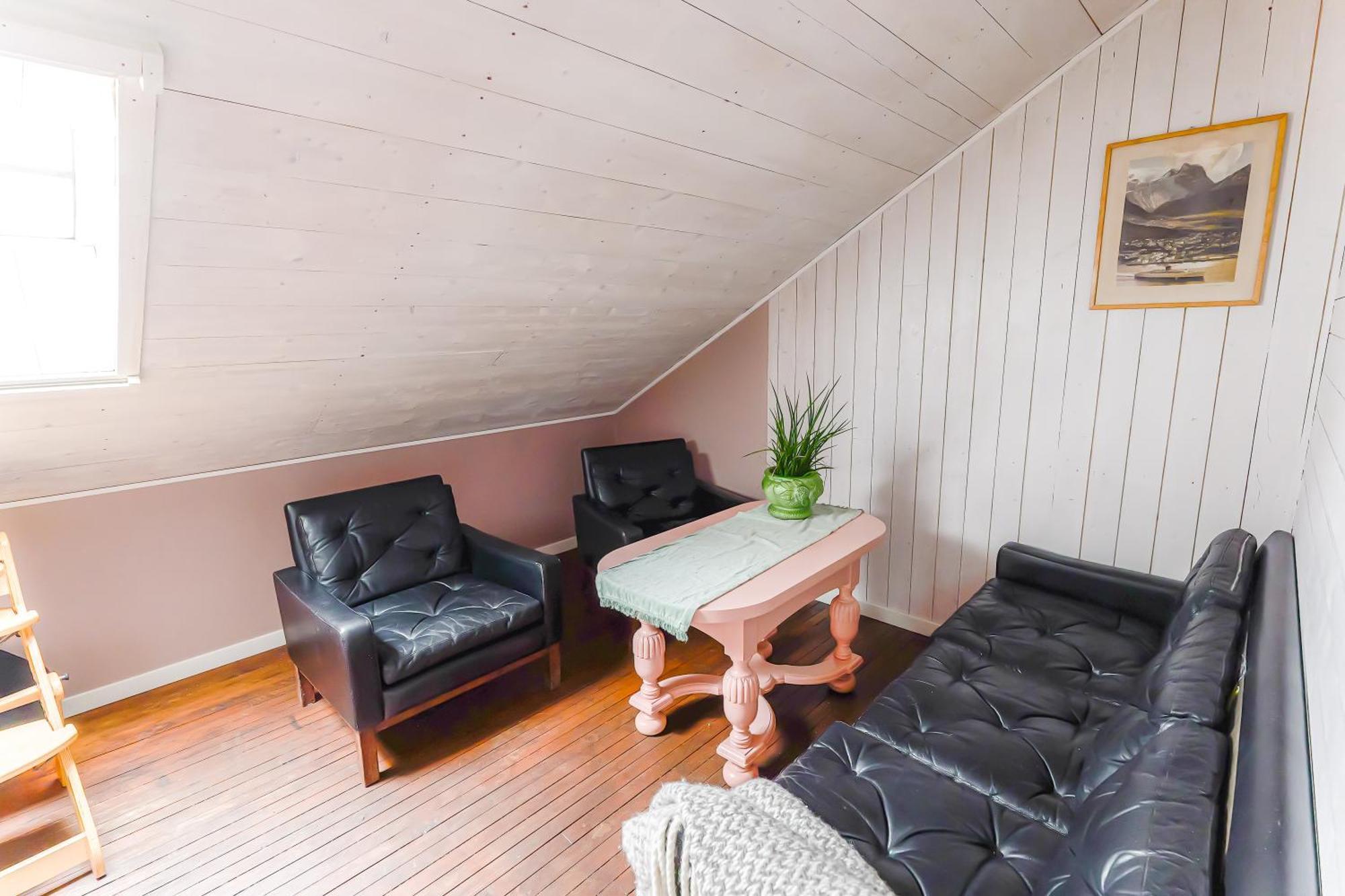 Tiglkak Hostel Åndalsnes Buitenkant foto
