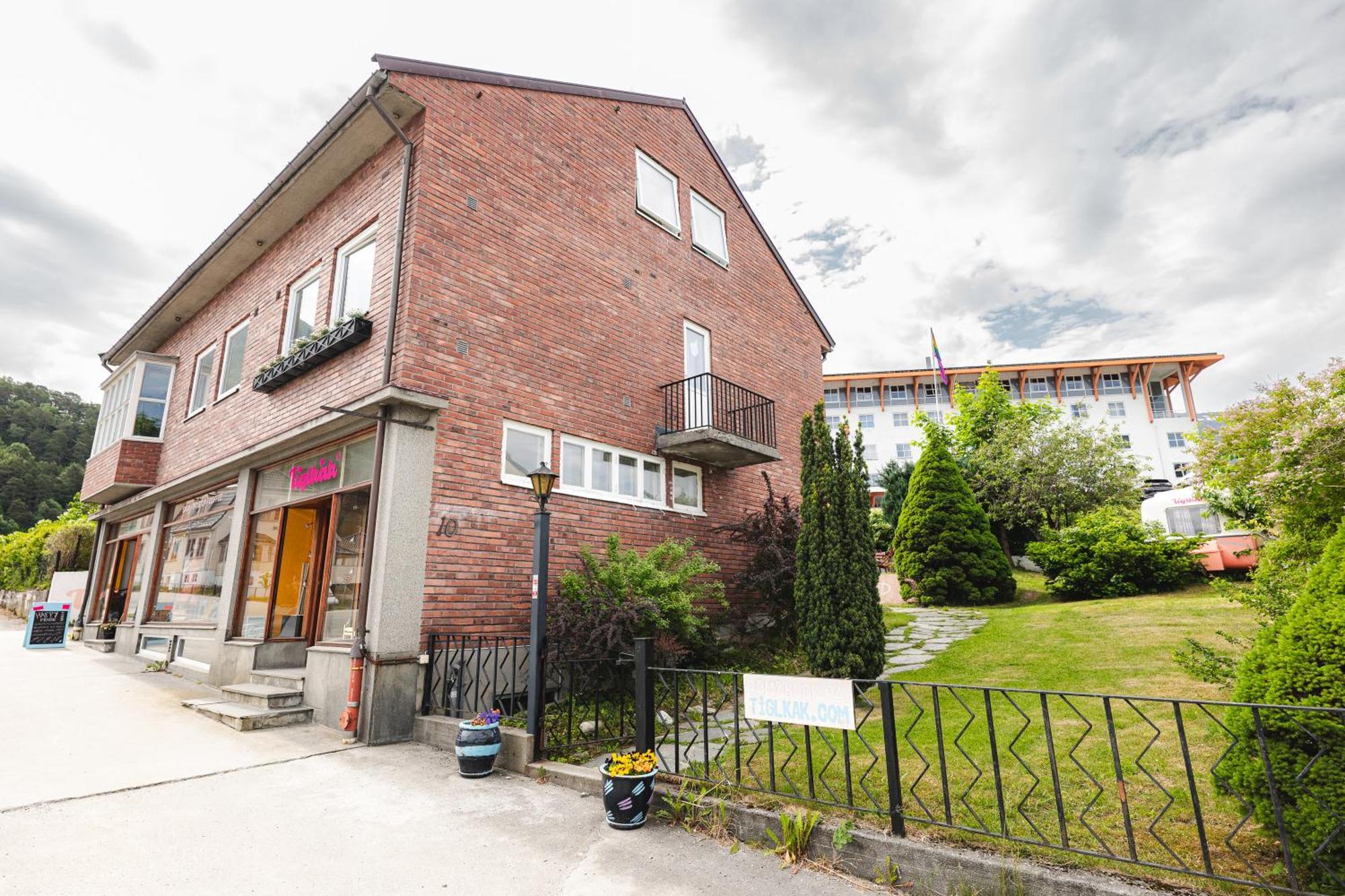 Tiglkak Hostel Åndalsnes Buitenkant foto