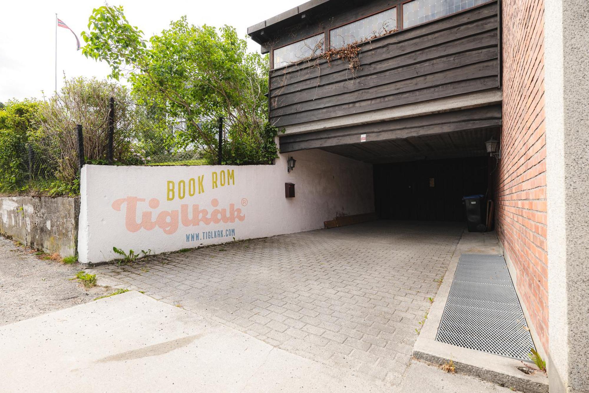 Tiglkak Hostel Åndalsnes Buitenkant foto